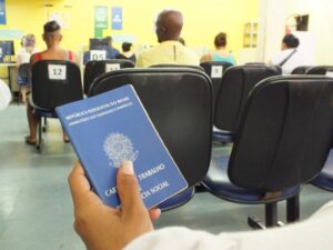 Divinópolis encerra 2017 com saldo positivo de contratações