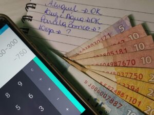 70% dos brasileiros atrasaram alguma conta em 2017