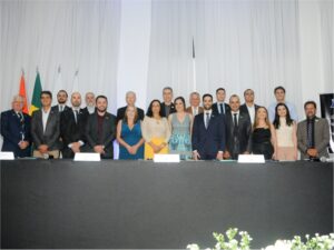 CDL Divinópolis realiza cerimônia de posse da nova diretoria