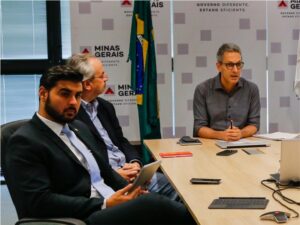 Governo de Minas cria comitê para recuperar a economia