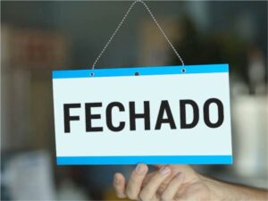 Decreto proíbe funcionamento das lojas aos sábados e no próximo feriado 12 de outubro