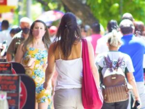 Natal Seguro: Cresce o movimento nas ruas e a atenção deve ser redobrada durante as compras e festas de final de ano