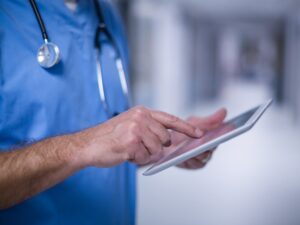 Por que um profissional da saúde precisa de um certificado digital?