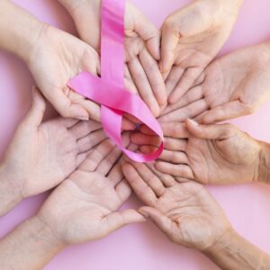 Outubro Rosa nas empresas: como conscientizar os colaboradores?