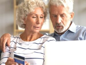 A digitalização dos idosos e o impacto no varejo e no consumo