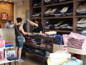 Cinco dicas para atrair consumidores para o varejo físico em 2022