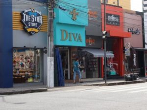 8 erros básicos que você deve evitar na fachada da sua loja