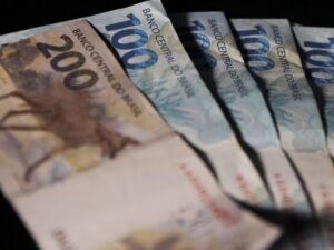 Indicadores apontam continuidade da recuperação da atividade econômica no país