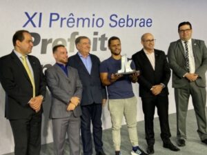 Divinópolis recebe prêmio do Sebrae de Cidade Empreendedora