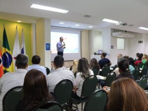 Café com Vendedores: Qual é o primeiro requisito para fechar vendas?