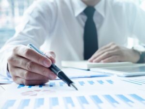 Confiança empresarial atinge maior nível em cinco meses, diz FGV
