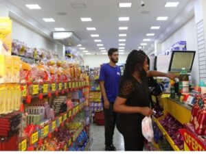 FMI melhora projeção para crescimento do PIB do Brasil em 2022