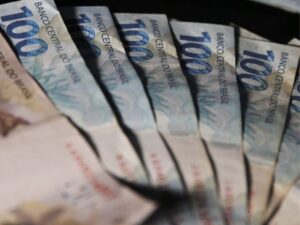 Mercado financeiro reduz projeção da inflação de 5,74% para 5,71%
