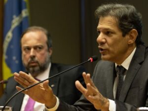 Desenrola Brasil vai abranger 37 milhões de CPFs e renegociar R$ 50 bilhões em dívidas, diz Haddad