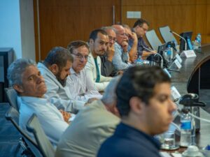 CDL Divinópolis participa de reunião na FIEMG sobre cronograma do gasoduto Projeto Centro-Oeste