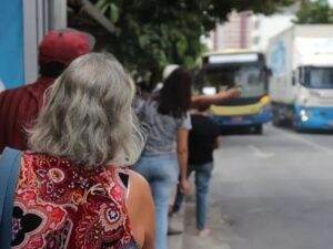 Aberto edital de licitação para prestação de serviços de transporte coletivo