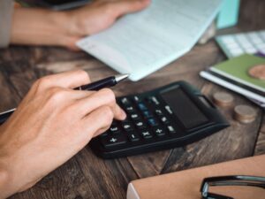 Inadimplência volta a crescer e atinge 66,80 milhões de consumidores, aponta CNDL/SPC Brasil