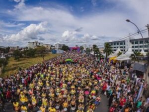Oportunidade de negócios no pré-carnaval de Divinópolis