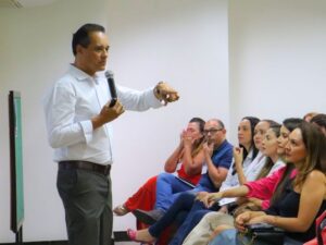 Sala Mineira do Empreendedor oferecerá desconto para palestra sobre comércio varejista