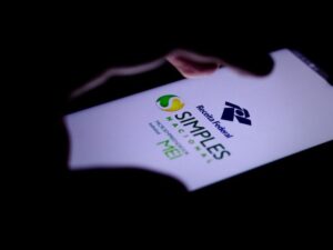 CNDL e entidades do setor produtivo lançam manifesto em defesa do Simples Nacional
