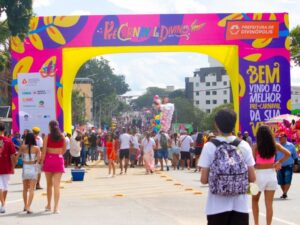 Pré-Carnaval do Divino 2025 traz oportunidade para bares, foodtrucks e vendedores Ambulantes em Divinópolis