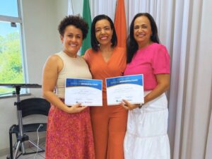 Presidente da CDL e colaboradora são homenageadas com o título “Orgulho Divinopolitano”