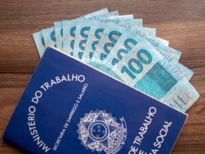 Encargos trabalhistas: como empresários podem reduzir custos sem descumprir a lei