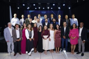 CDL Divinópolis empossa nova diretoria para a gestão 2026–2028